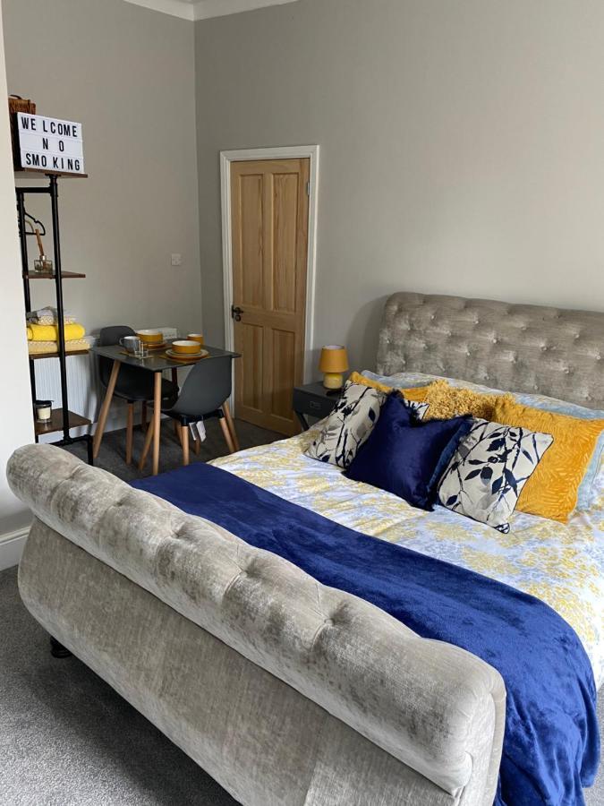 Cambridge Villas Private Studio Lytham St Annes Εξωτερικό φωτογραφία