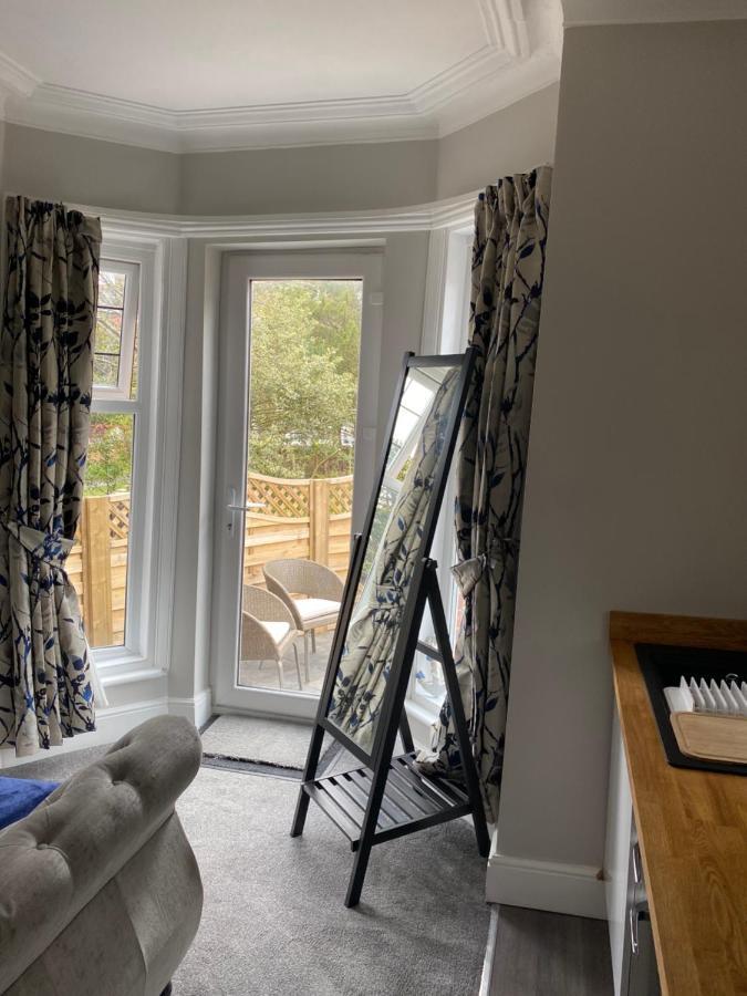 Cambridge Villas Private Studio Lytham St Annes Εξωτερικό φωτογραφία
